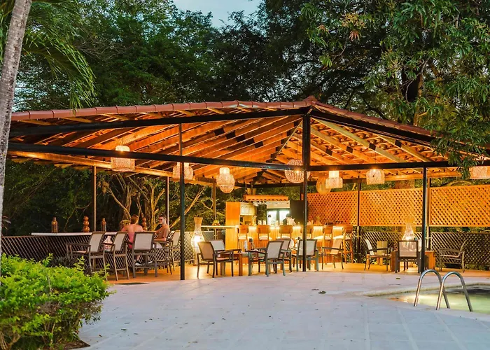 Papagayo Golden Palms Beachfront Hotel